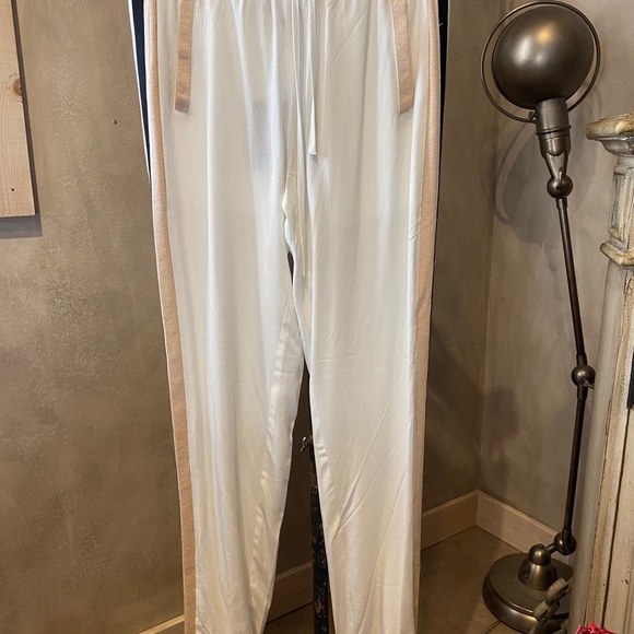 NÜ Denmark  3 piece Hantsholm Jogging Suit - Picture 6 of 14